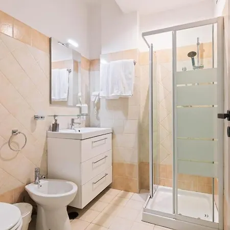 Lägenhet Private In A With Private Bathroom N3